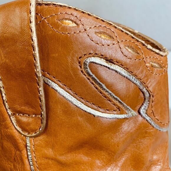 VERY‎ VOLATILE Cowboy Boots Slouchy Gold Detail Mid Calf Retro Rodeo Rawhide NFR - Picture 8 of 10